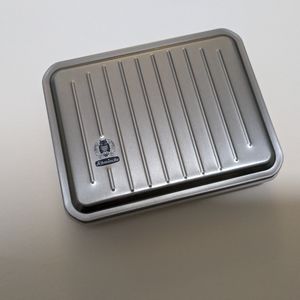 New Schmincke Tin fits 18 half pans